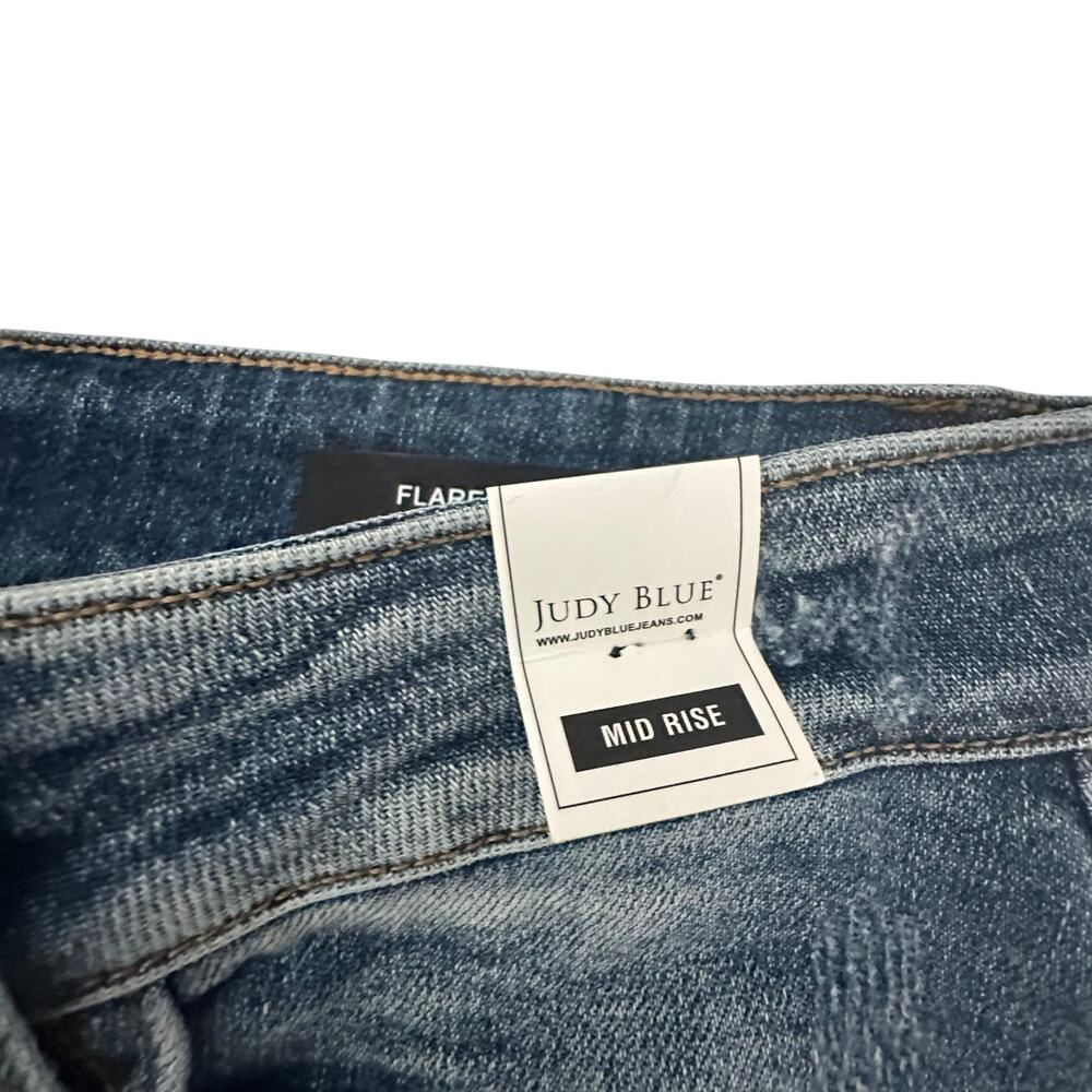 NWT Judy Blue Mid Rise Flare Jeans Contrast Panel Bell Bottoms Size 14W - Picture 14 of 16